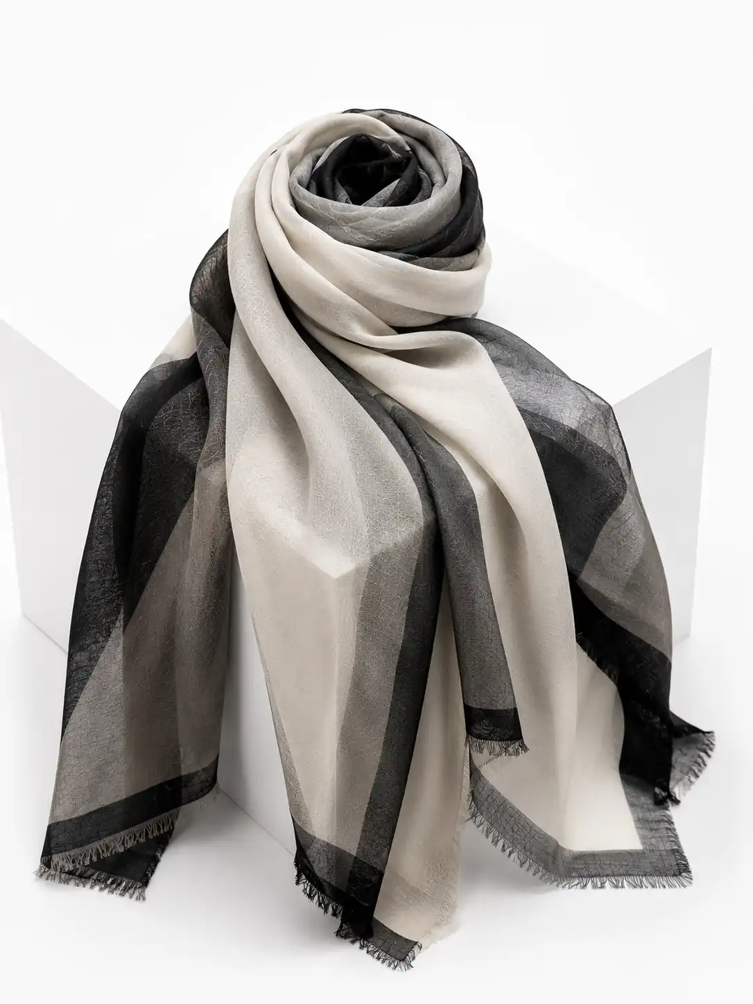 شال | Shawl